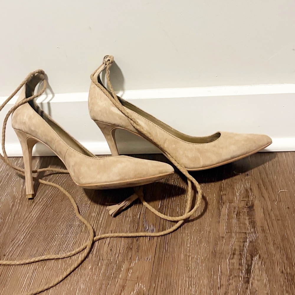 Joie Women's Beige Angelynn Pump Braided Ankle
Tie Tassle Suede